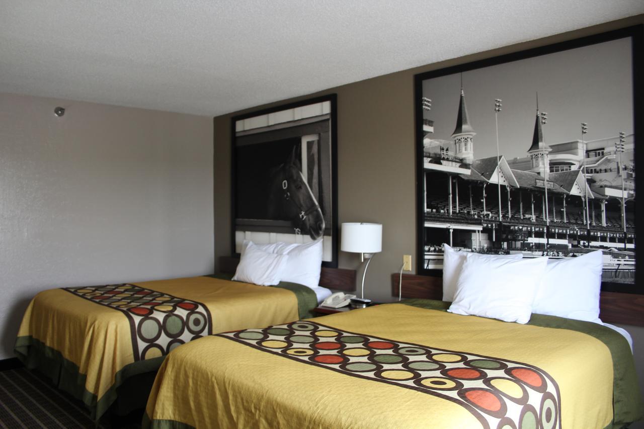Super 8 By Wyndham Shepherdsville - Louisville South I65 מראה חיצוני תמונה